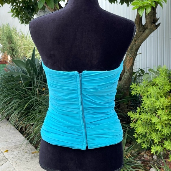 Corset - Picture 4 of 4